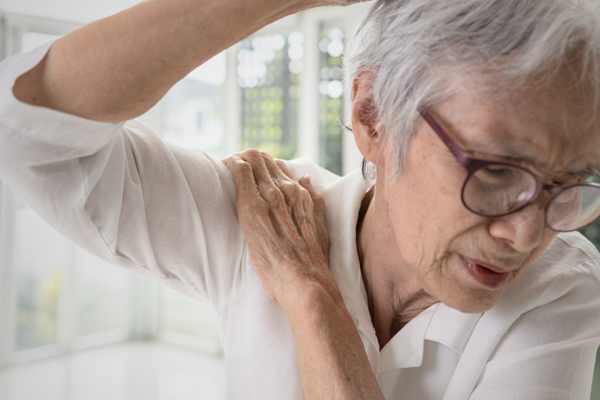 ShoulderMD_Aging_Degeneration__Shoudler_Injuries